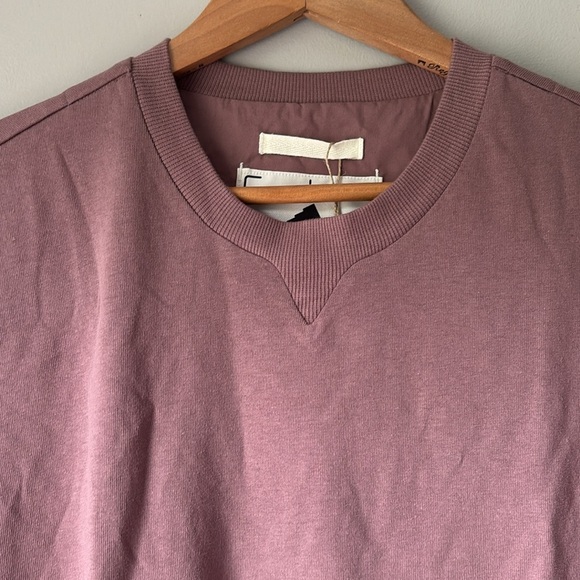 NWT‼️Adidas Pink MULTI Sports Short Sleeve Tee size L - Picture 2 of 7